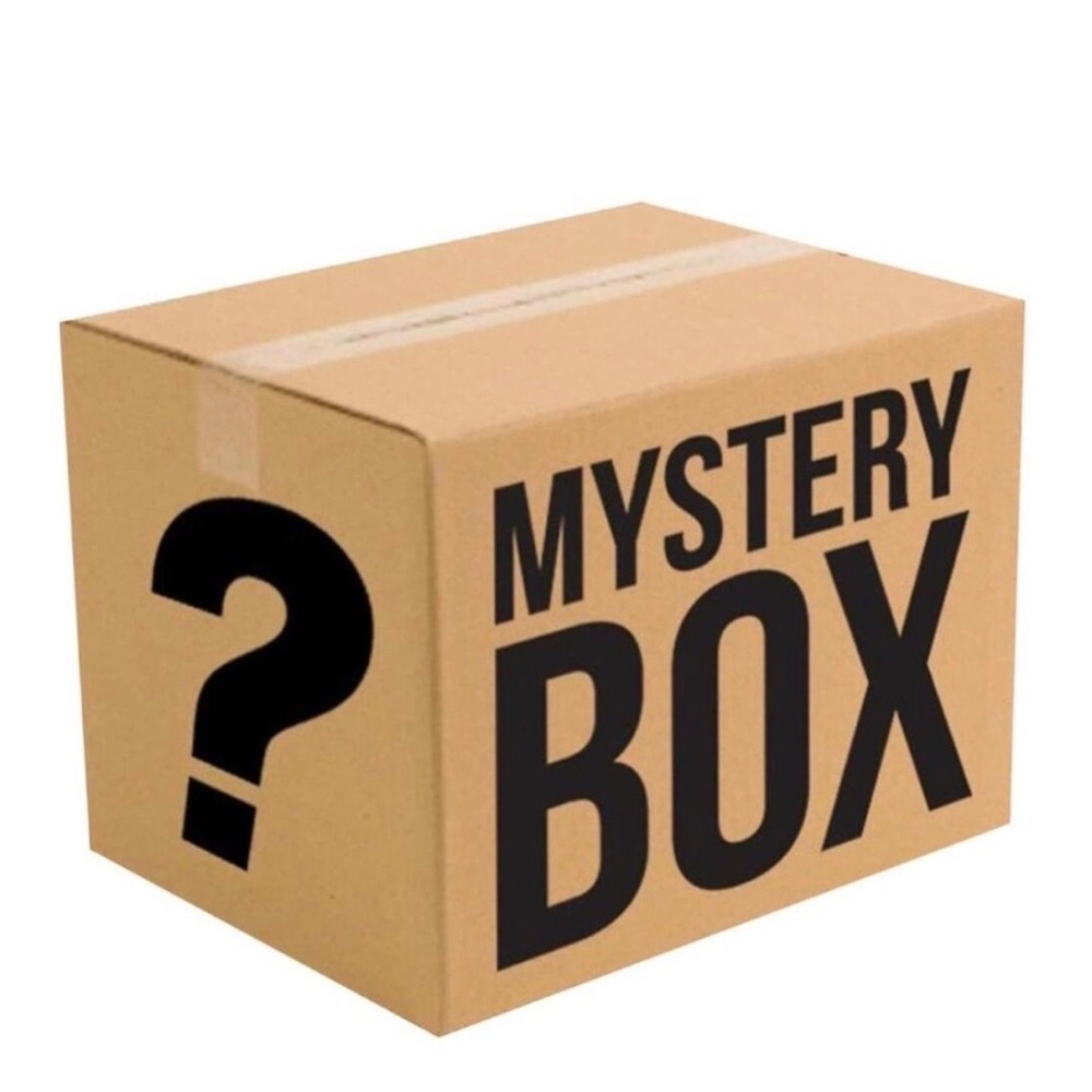Women's Mystery Reseller Box Bundle 5lb of Clothes Mixed Sizes NWT/EUC